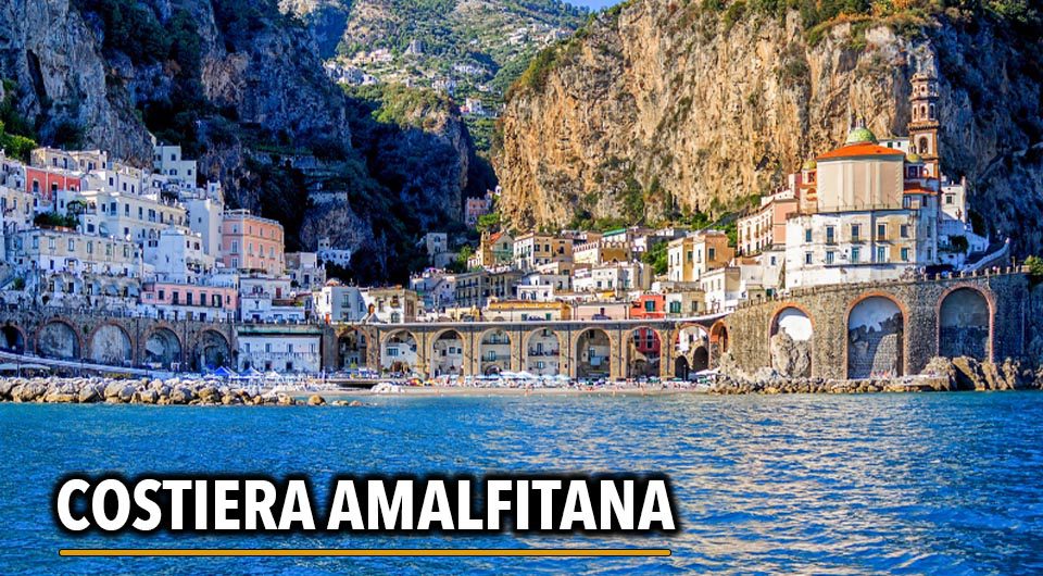 Picturesque cliff view near Thermal Spring of Sorgeto Bay, Ischia Island, Italy.